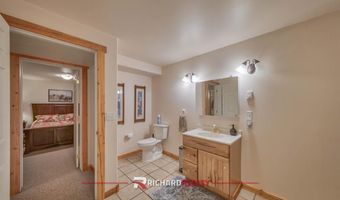6 Bear Creek Rd, Cody, WY 82414