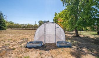 3161 NE Millersburg Dr, Albany, OR 97321