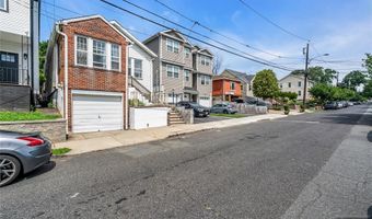 31 Mount Prospect Ave, Belleville, NJ 07109