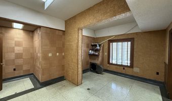 330 E College, Batesville, AR 72501