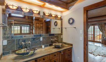 30 VISTA Rd, Cora, WY 82925