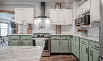 218 WALNUT St, Audubon, NJ 08106
