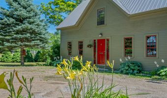 7 Goodrich Falls Rd, Bartlett, NH 03838
