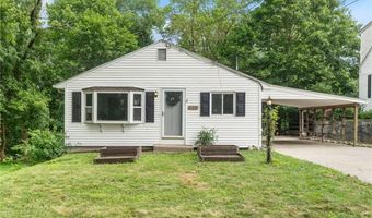 153 Vineyard Ave, Cumberland, RI 02864
