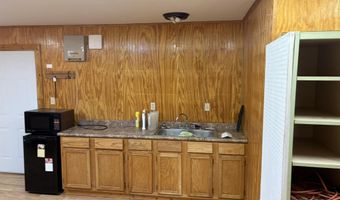 205 N Hayden St, Belzoni, MS 39038