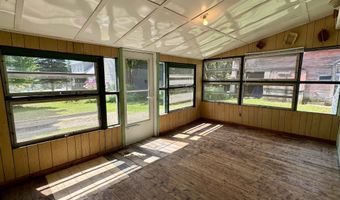 53 Sugarhouse Rd, Burke, VT 05871