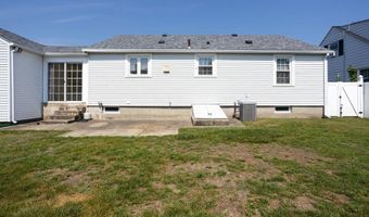 63 Ferncliff Ave, North Providence, RI 02911