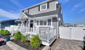 21 Drake Dr, Bayville, NJ 08721