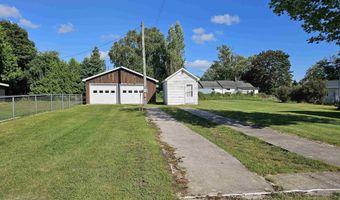222 N 2nd, Manistique, MI 49854