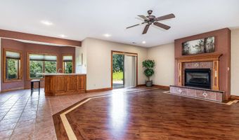 16978 Asbury, Asbury, IA 52002