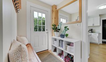 39 Evergreen Dr, Berlin, VT 05602