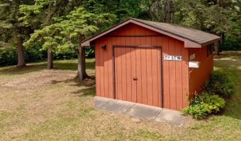 1076 Rainy Lake Rd NW, Backus, MN 56435