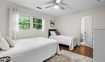 204 Cold Creek Dr, Alpharetta, GA 30009