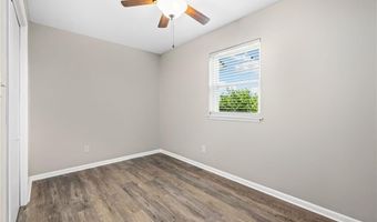 1208 NE 3Rd St, Bentonville, AR 72712