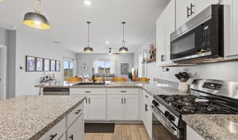 898 E DIAMOND Dr, Casa Grande, AZ 85122