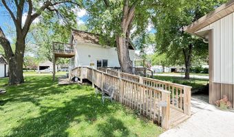 135 N Petrick St, Appleton, MN 56208