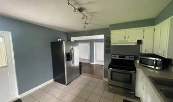 307 BAY St, Auburndale, FL 33823