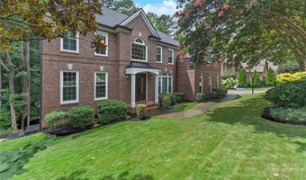 5035 Towne Lake Hls N, Woodstock, GA 30189