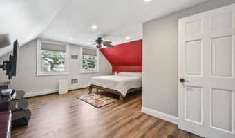 47 Overlea Ln, Aberdeen, NJ 07747