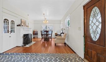 935 SPRINGHILL Dr, Albany, OR 97321