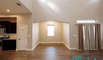 3712 Ederd Dr, Carlsbad, NM 88220
