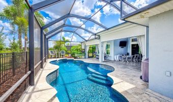 6951 CRESTPOINT Dr, Apollo Beach, FL 33572