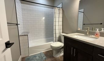 5762 Northside Xing Unit A, Chubbuck, ID 83202