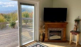 3 Grandview Dr, Berlin, NH 03570