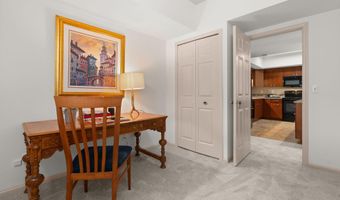 2125 Nature Cove Ct 108, Ann Arbor, MI 48104