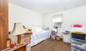 94 Treble Rd, Bristol, CT 06010