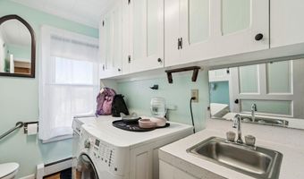 45 Allen St, Barre, VT 05641