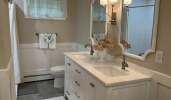 48 Hemlock Ave, Andover, NJ 07860