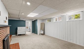 2249 Norside Dr, Alton, IL 62002