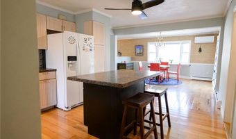 21 Carpenter Ave, Barrington, RI 02806