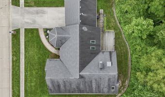8888 Classic View Dr, Indianapolis, IN 46217