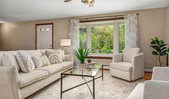 43 Lone Pine Cir, Barrington, NH 03825