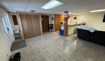 40 Upper Prairie Dog Rd, Banner, WY 82832
