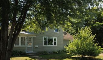 34 Grove St, Adams, NY 13605
