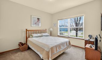 1201 10th Avenue Pl SE, Altoona, IA 50009