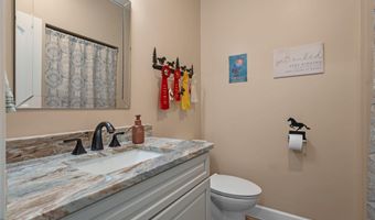 514 Pasture Cir, Aberdeen, NC 28315