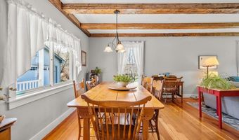 880 S Barre Rd, Barre, VT 05641