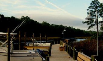 830 Mill Creek Dr, Minnesott Beach, NC 28510