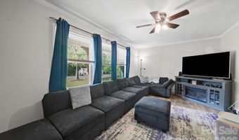 809 Elaine Dr, Albemarle, NC 28001