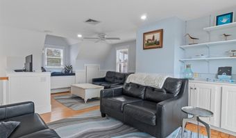 120 Ocean Ave, Wells, ME 04090