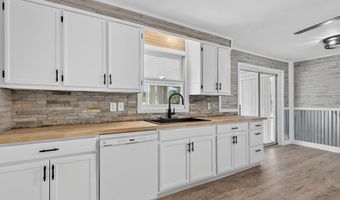 18145 Macedonia Rd, Abingdon, VA 24211