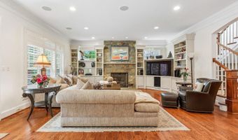 5114 WESSLING Ln, Bethesda, MD 20814