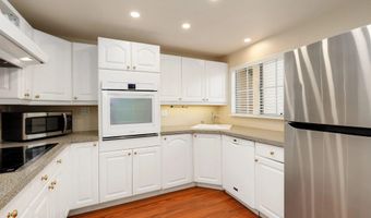2870 Andover Ave, Carlsbad, CA 92010