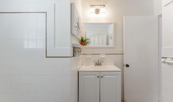 647 Barry Rd, Avalon, NJ 08202