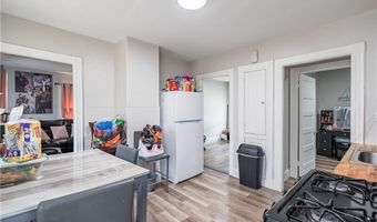 171 Lyon Ave, East Providence, RI 02914