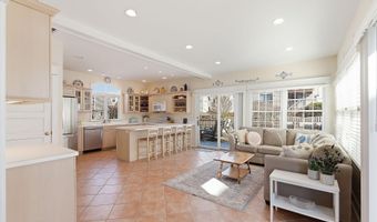 23 5th St, Beach Haven, NJ 08008